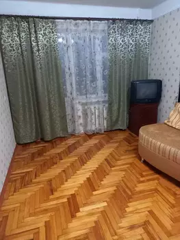 1 ��. ��������, 30 ��. �., 4/5 ������