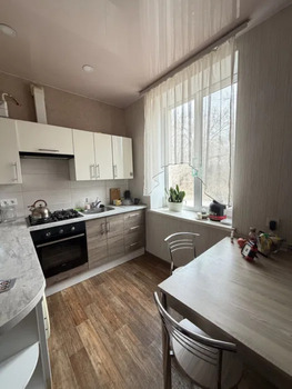 2 ��. ��������, 45 ��. �., 2/4 ������