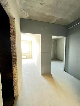 3 ��. ��������, 96.3 ��. �., 7/12 ������