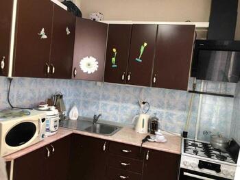 1 ��. ��������, 30 ��. �., 3/9 ������