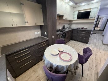 1 ���. ��������, 40 ��. �., 3/9 ����