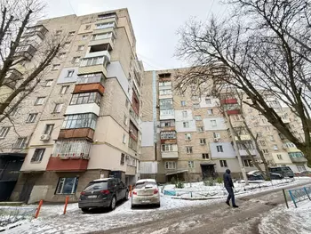 2 ��. ��������, 42 ��. �., 3/9 ������