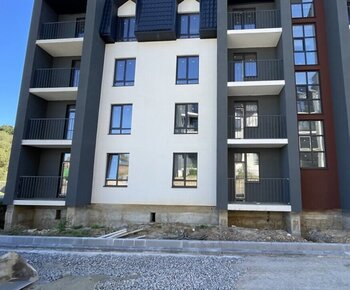 1 ��. ��������, 38 ��. �., 2/4 ������