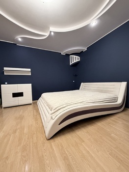 2 ��. ��������, 72 ��. �., 2/19 ������