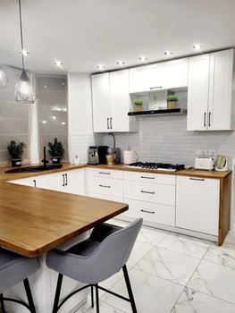 4 ��. ��������, 163 ��. �., 2/2 ������