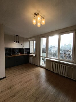 1 ��. ��������, 30,5 ��. �., 8/9 ������