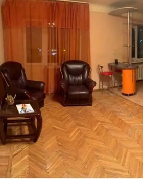 2 ��. ��������, 47 ��. �., 3/5 ������