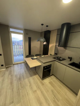 1 ���. ��������, 44 ��. �., 9/9 ����