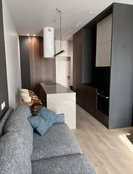 1 ��. ��������, 40 ��. �., 13/19 ������