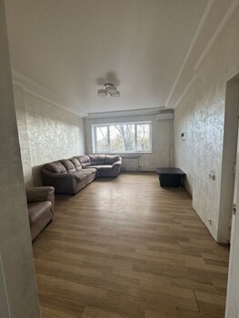 3 ���. ��������, 79 ��. �., 2/4 ����