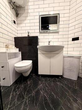 1 ��. ��������, 32 ��. �., 8/10 ������