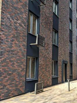 2 ��. ��������, 53 ��. �., 5/5 ������