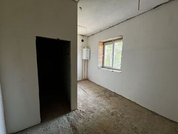 1 ���. ��������, 18 ��. �., 2/4 ����