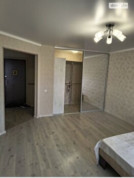 1 ��. ��������, 41 ��. �., 8/8 ������