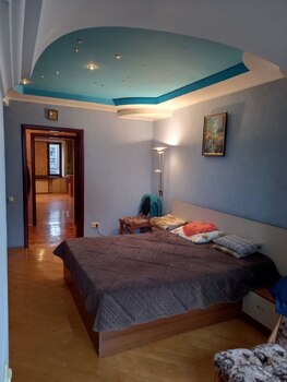 2 ���. ��������, 57 ��. �., 3/4 ����