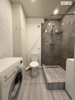 1 ��. ��������, 36 ��. �., 6/9 ������