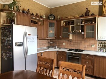 3 ��. ��������, 92.9 ��. �., 3/4 ������