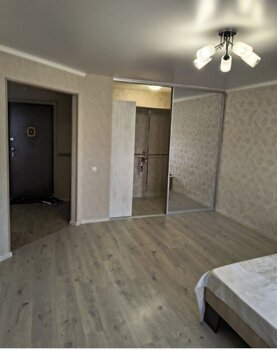 1 ��. ��������, 41 ��. �., 8/8 ������