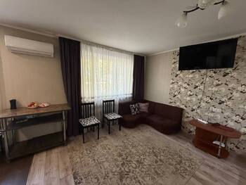 1 ��. ��������, 28 ��. �., 2/5 ������