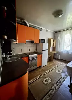 1 ��. ��������, 37 ��. �., 1/2 ������