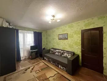 1 ���. ��������, 30 ��. �., 2/5 ����