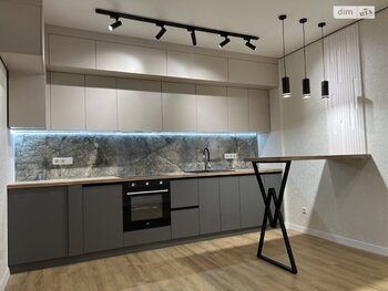 1 ��. ��������, 48 ��. �., 5/8 ������