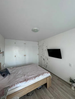 1 ��. ��������, 30 ��. �., 6/9 ������