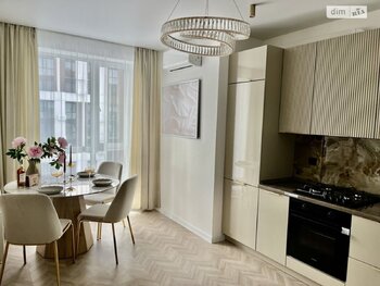 2 ���. ��������, 66 ��. �., 8/10 ����