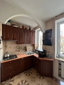 1 ���. ��������, 60 ��. �., 2/4 ����