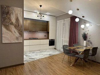 3 ��. ��������, 124 ��. �., 5/5 ������