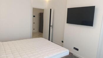 1 ��. ��������, 38 ��. �., 24/24 ������