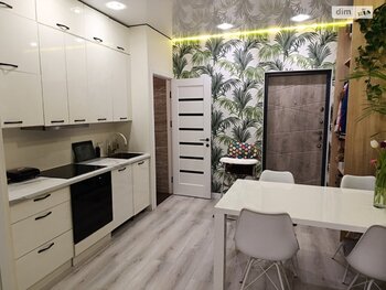 2 ���. ��������, 40 ��. �., 12/12 ����