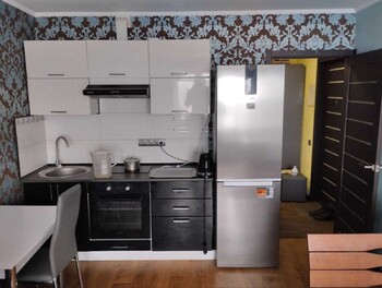 1 ��. ��������, 30 ��. �., 8/9 ������