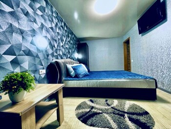 1 ��. ��������, 30 ��. �., 1/5 ������