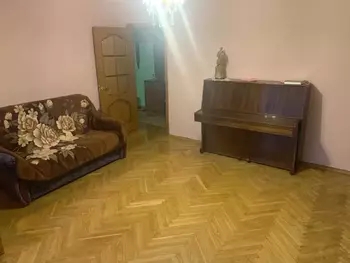 3 ��. ��������, 82 ��. �., 6/10 ������