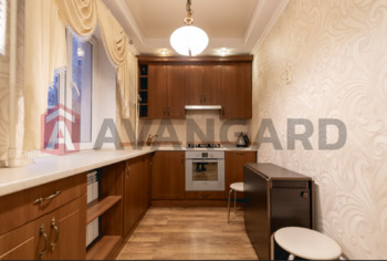 2 ��. ��������, 45 ��. �., 4/5 ������