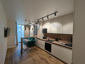 1 ��. ��������, 44 ��. �., 4/6 ������