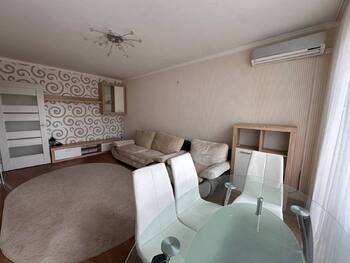 3 ��. ��������, 63 ��. �., 5/5 ������