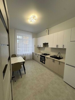 1 ���. ��������, 38 ��. �., 3/10 ����