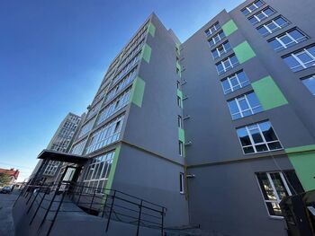 1 ���. ��������, 50,5 ��. �., 4/8 ����