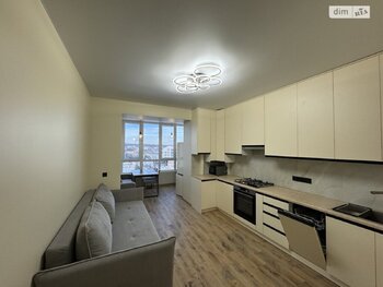 1 ���. ��������, 47 ��. �., 6/10 ����