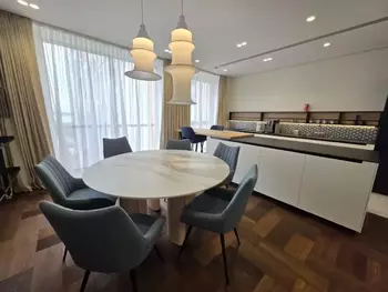 4 ��. ��������, 189 ��. �., 5/7 ������