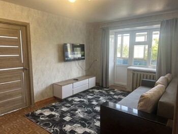 2 ��. ��������, 45 ��. �., 4/5 ������