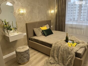 2 ��. ��������, 70 ��. �., 4/8 ������