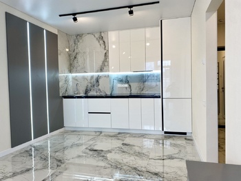 1 ��. ��������, 44 ��. �., 24/26 ������