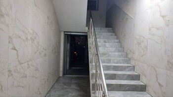 1 . , 47 . ., 9/9 