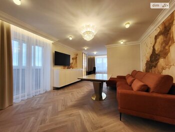 2 ��. ��������, 82 ��. �., 8/9 ������