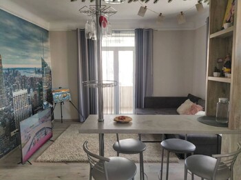 2 ��. ��������, 53 ��. �., 4/5 ������