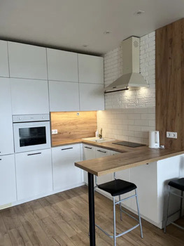 1 ���. ��������, 32 ��. �., 12/18 ����