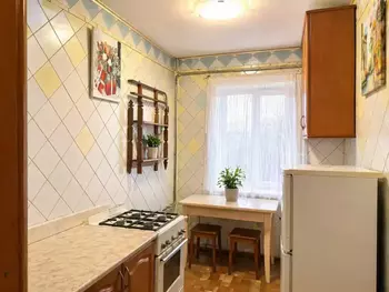 2 ��. ��������, 48 ��. �., 2/5 ������